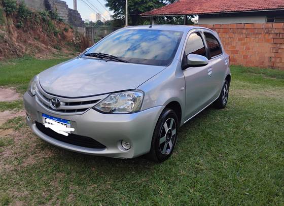 TOYOTA ETIOS 1.3 X 16V FLEX 4P MANUAL